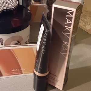 Mary Kay CC Cream Light to Medium